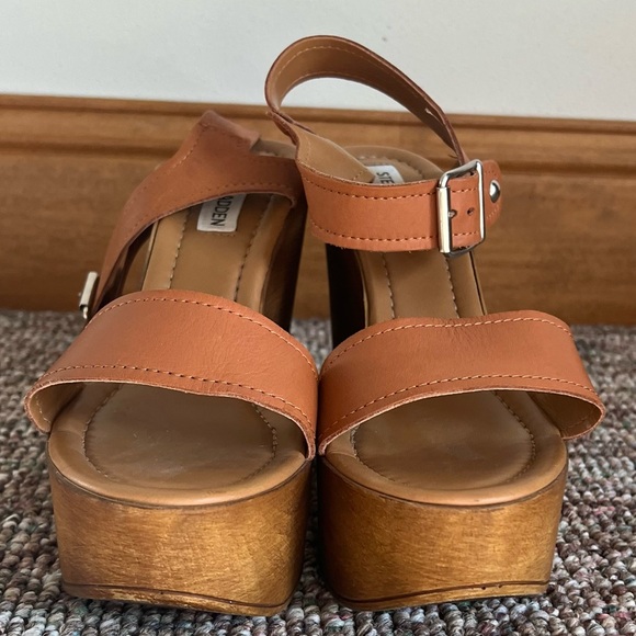 Steve Madden Candis Cognac Leather Wedge Sandal Size 9 - Picture 5 of 9